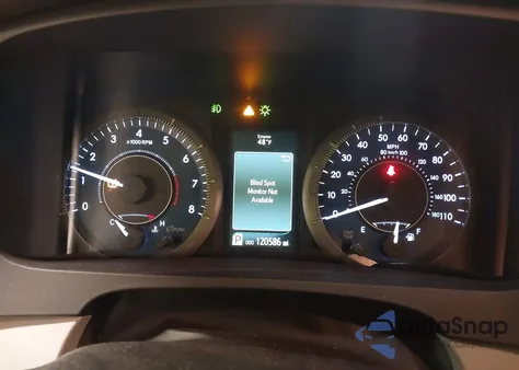 2015 Toyota Sienna Xle 7 Passenger z USA, uszkodzony, nr VIN 5TDDK3DC5FS106497